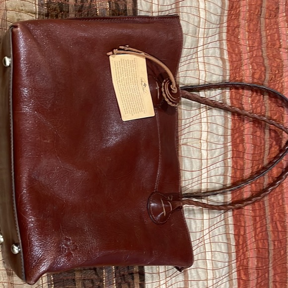 Patricia Nash British Tan tote - Picture 2 of 4